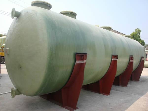 Horizontal FRP tank for sulfuric acid storage